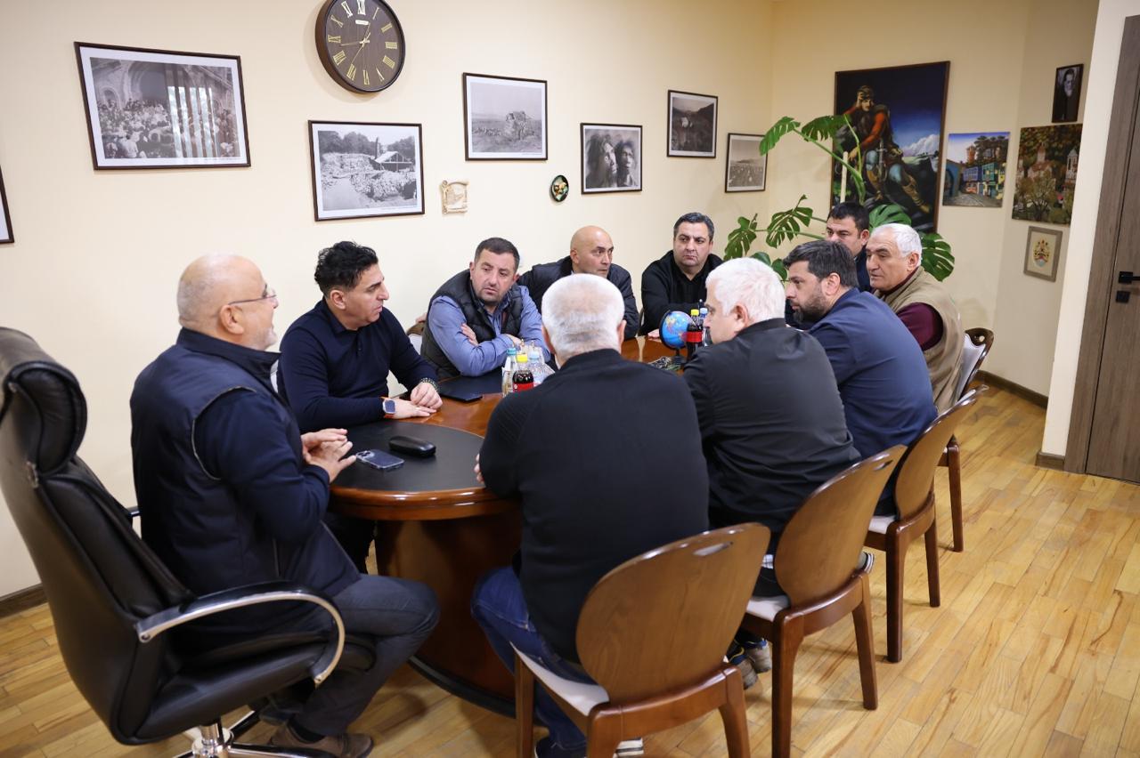 დმანისის მუნიციპალიტეტის მერი კობა მურადაშვილი შპს „საქართველოს მელიორაციის“ გენერალურ დირექტორს გიგლა თამაზაშვილს შეხვდა