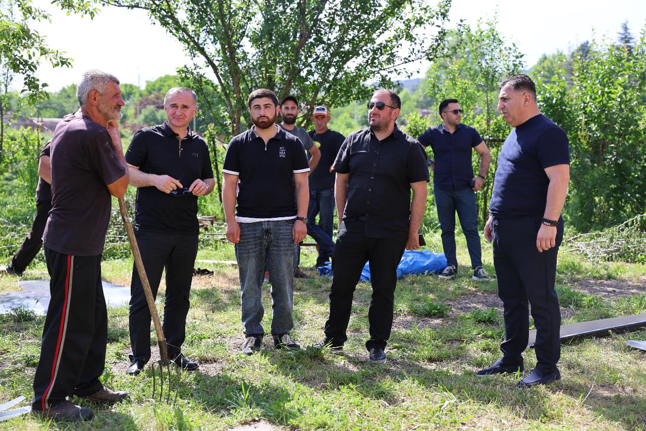 დმანისში სახურავების რეაბილიტაცია აქტიურად მიმდინარეობს