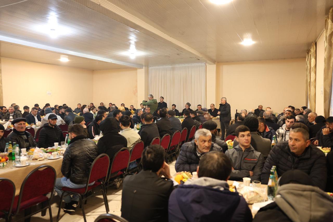 დმანისის მუნიციპალიტეტის მერმა მუსლიმ თემს იფთარზე უმასპინძლა.