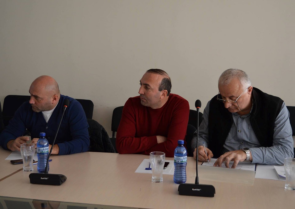 ბოლნისის რაიონული პროკურატურის ორგანიზებით მუდმივმოქმედი საბჭოს მიერ გამართულ პრეზენტაციას დმანისის მუნიციპალიტეტის ხელმძღვანელი პირები ესწრებოდნენ