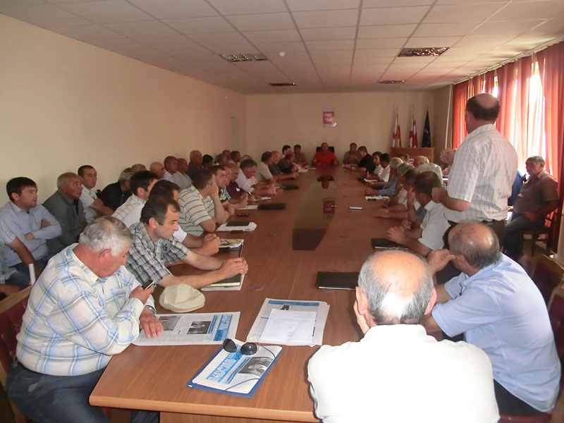 დმანისის მუნიციპალიტეტის გამგებლის გოგი ბარბაქაძის სამუშაო შეხვედრა მეწარმეებთან