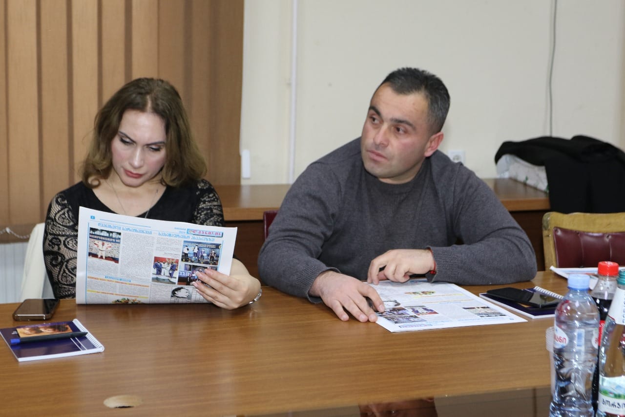 დმანისის  მუნიციპალიტეტის მერმა კობა მურადაშვილმა წლის შემაჯამებელი  თათბირი გამართა