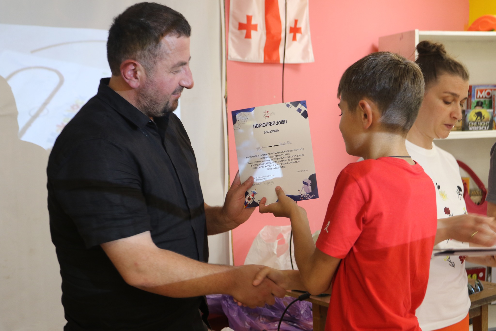დმანისში რობოტექნიკის შემსწავლელი კურსი დასრულდა